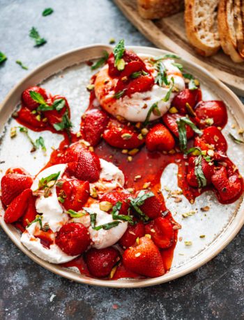 Balsamic Roasted Strawberries with Burrata - The Seasonal Junkie